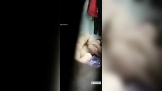 Quay lén cặp đôi trọ bên,hành sự mà ẩu quá rên nhỏ thôi là k bị quay lén rồi