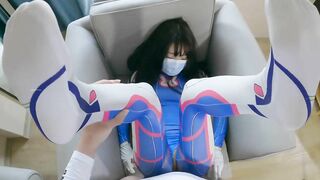 Anh xé bộ đồ coss địt rồi lần sao khỏi nhé