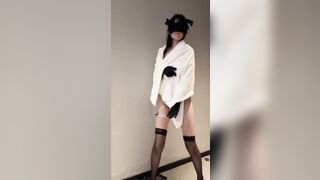 Dâm nữ body ngon vú mướt thích làm slave mỗi ngày 1 bộ cos móc lồn dâm cho a xem p8