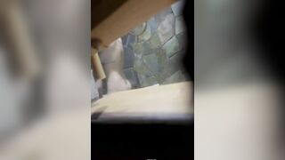 Quay lén 2 bé sinh viên phòng bên tắm