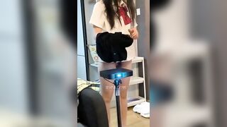 LÀM VỀ ,LÀ PHẢI TRẦN TRUỒNG LUÂN , CHO MÁT