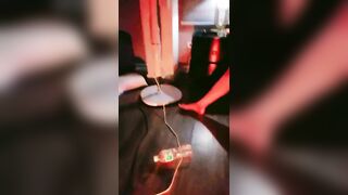 Xả đồ cùng anh chị hàng xóm