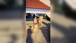 Đi dạo công viên với Mie