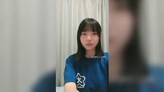 Em gái nóng bỏng gợi cảm 2