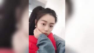 E Ở NHÀ 1 MÌNH