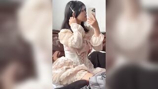 SỞ THÍCH MỖI NGÀY CỦA E , LÀ BANH BƯỚM TRƯỚC GƯƠNG
