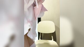 Stripchat live ngồi show hàng xoa lồn với sextoy cực dâm của em teen loli vú múp