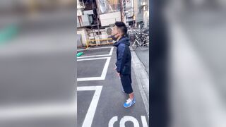 chúng nó địt nhau mà không thèm đóng cửa con bé trắng vú to quá
