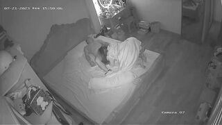 Hack cam quay lén đời sống tình dục của đôi vk ck dâm đãng sắm cả ghế tình yêu để đụ3