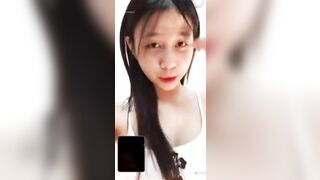 Call zalo với e ghệ dâm body ngon dáng siêu múp lại còn siêu dâm nhìn e móc mà sướng3