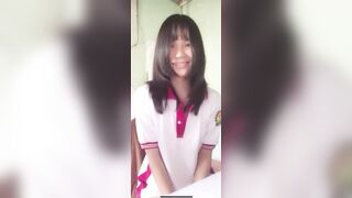 lớp 10 em đã biết khoe vú móc lồn cho trai xem vú em nó tròn quá - phần 10