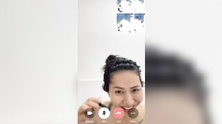 Call video với em teen VN dâm thèm cặc Tây trốn ck call móc cho th Tây nó xem p3