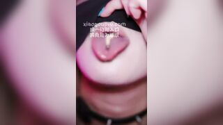Èo tởm vãi cho sâu vào trong lồn