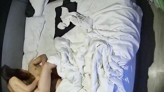 Hack cam chị gái trốn chồng đi đụ nhau với Bạch Nguyệt Quang trong khách sạn.