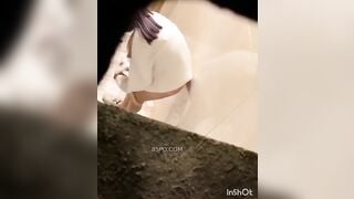 CHÁU GÁI Ở NHỜ NHÀ, HÀNG NGÀY, BÁC TRAI, VẪN HAY XEM CHÁU TẮM