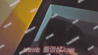 Súc vật, Bắt nạt e HS vào Bar uống rượu Bắt Bú liếm cu quay video