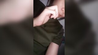 kim anh 2k10 cho lồn ăn kẹo mút rồi đánh răng