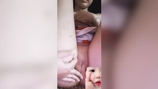 E chuppy với cái lồn lông lưa thưa múp rụp call cùng thằng bạn