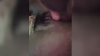 Muốn video alo nhé trao đổi