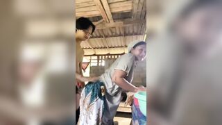 Sang nhà chị họ chơi nứng cặc đòi đụ, chị họ cũng nứng lồn thế cho mày đụ luôn.