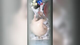 Quay lén gái xinh mình dây tắm truồng