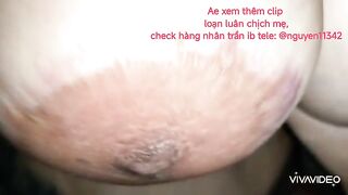 Mẹ nuôi già mà dâm vãi lồn