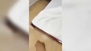 Dì họ chuppy đang ngủ qua bú chịch mà bả tỉnh giữa chừng..bả còn bạo dạn đòi chịch nx