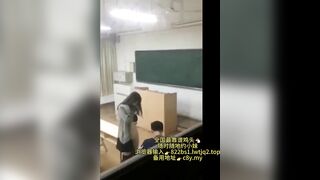Tổng hợp những cảnh học trung quốc đụ nhau trong lớp học.