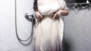 bé lolita vú to đam mê bộ môn phô dâm cho các anh thèm - phần 4