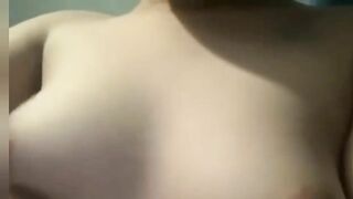 Tiktoker mun2k10 lộ clip show