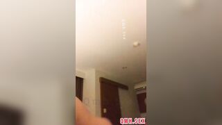 Số đá còn lại em giấu ở đâu??? Em gái cực xinh vừa nghiến răng phê thuốc vừa nhấp anh