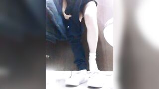 bé học sinh loli mặt cute nứng lồn thủ dâm bất chấp - phần 3