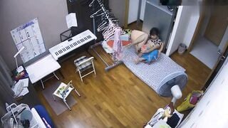 Hack cam em gái ở nhà 1 mình chat sex với any (Hack cam, quay lén)