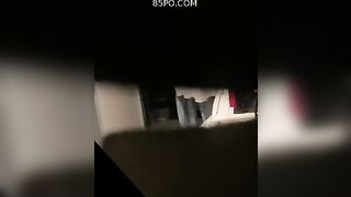 DÌNH MÒ CHỊ HÀNG XÓM , TRẦN TRUỒNG TRONG NHÀ