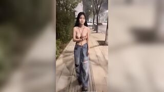 bé loli xinh xắn em dâm vcl thích phô dâm đường phố