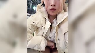 Ko xem phí đời trai, Hot Ig 3m FL, Gái Xinh Vú To Vào nhà hàng Bóp Vú Móc lồn thủ dâm