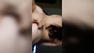 Em rau xinh xắn bú cu làm tình như người yêu