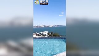 ngôi sao mạng Đài Loan Xia  Yunting nuốt tinh trùng
