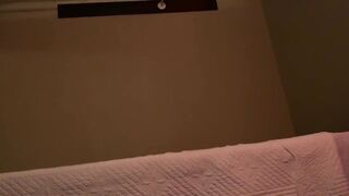 gái Việt massage cho anh Tây lông rồi bị địt banh lồn