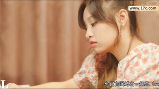 Thấy e b thân buồn bả vì ct bồ nên đành lấy cu an ủi em cho e bú xg đụ cho tê lồn
