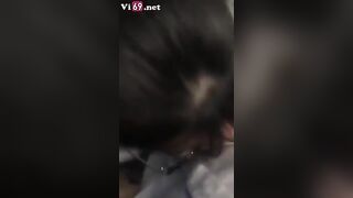 Em nữ sinh lén lút bú cu cho bạn thân ở cầu thang trường học