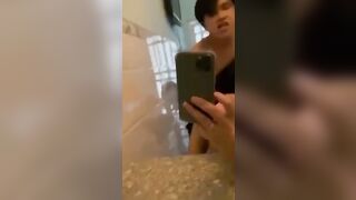 Thanh niên ăn mới địt mà cũng lồn lỗ được