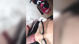 cuối năm thiếu điểm bé học sinh bú cu cho thầy để xin điểm