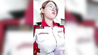 Quản Lý Honda, Lộ Clip Chát Sex Vao WC Bóp vú Chát Sex Móc lồn Rậm Lông rên rỉ