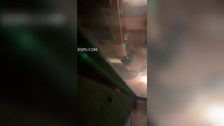 QUAY NÉN CẶP ĐÔI NGOÀI BAN CÔNG