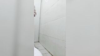Vú to thủ dâm 115