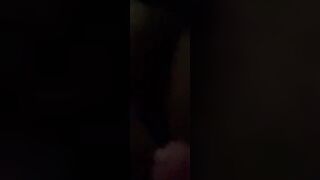 "anh quay clip để kiếm * cho e đúng ko”…   nhỏ volume nhé