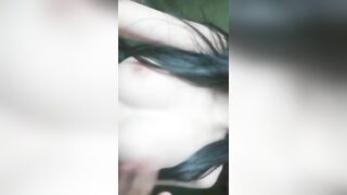 Vú to múp rụp