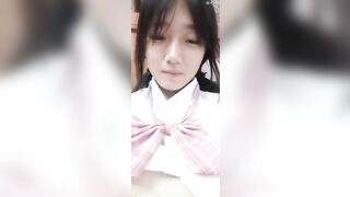 E loli Trung Quốc kiếm thêm thu nhập 2