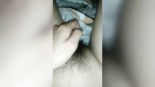 Đêm nứng lồn nên dạng chân xoa cho thằng ny xem